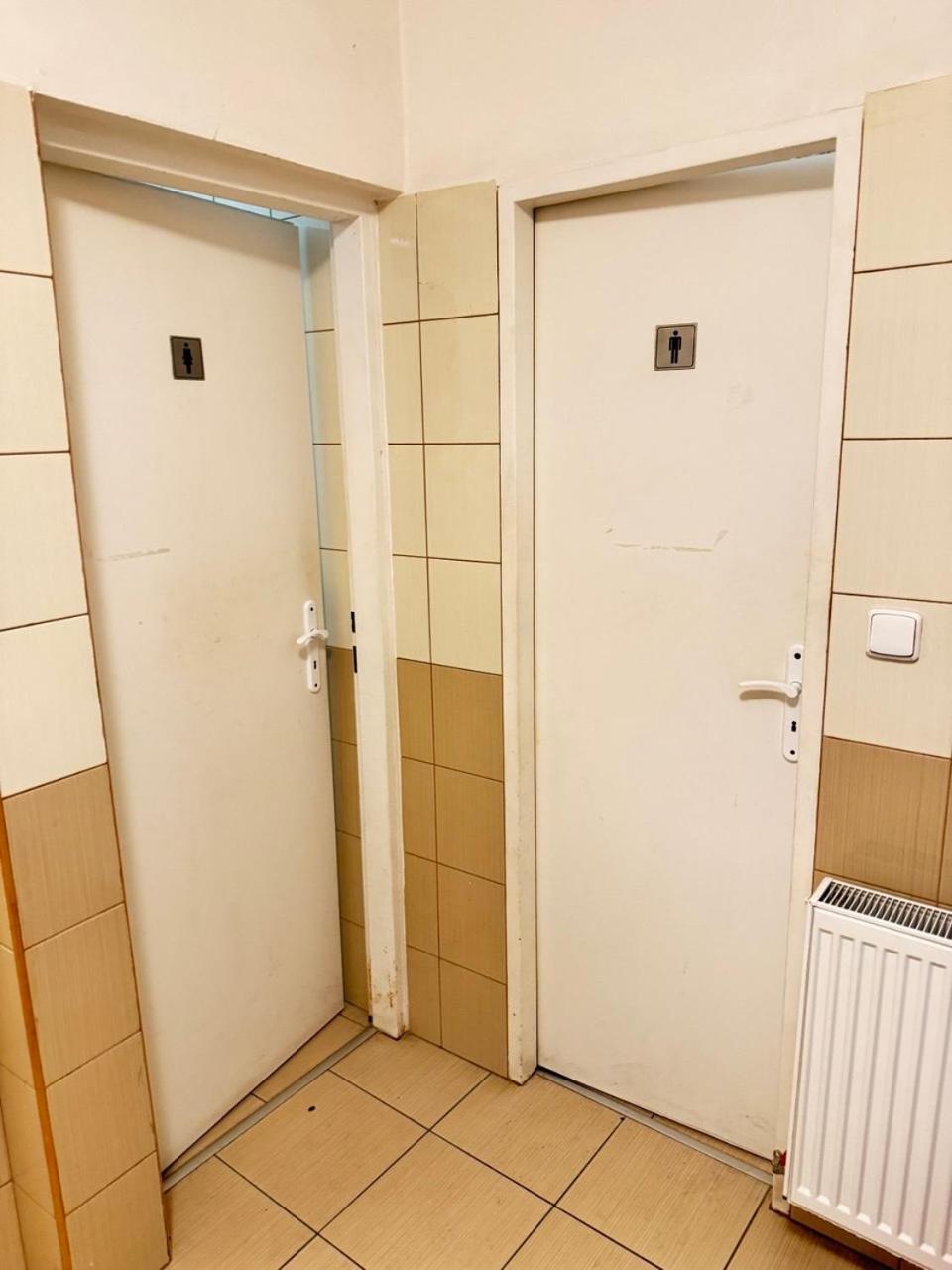 Sleep & Go Praha 5 Hostel - Prague — Fotky 2